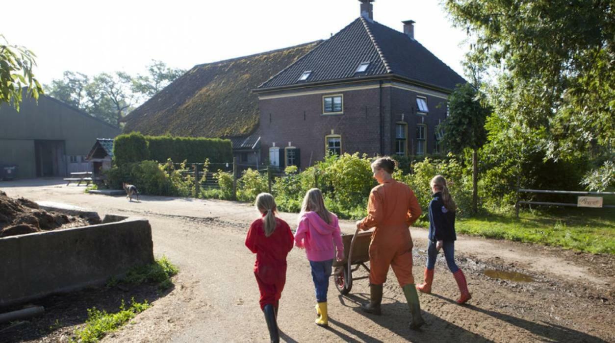 Hoeve De Pippert Ophemert Exterior photo